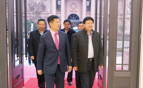 武漢涪陵區委書記秦敏來ku娛樂真人體育平臺下載調研