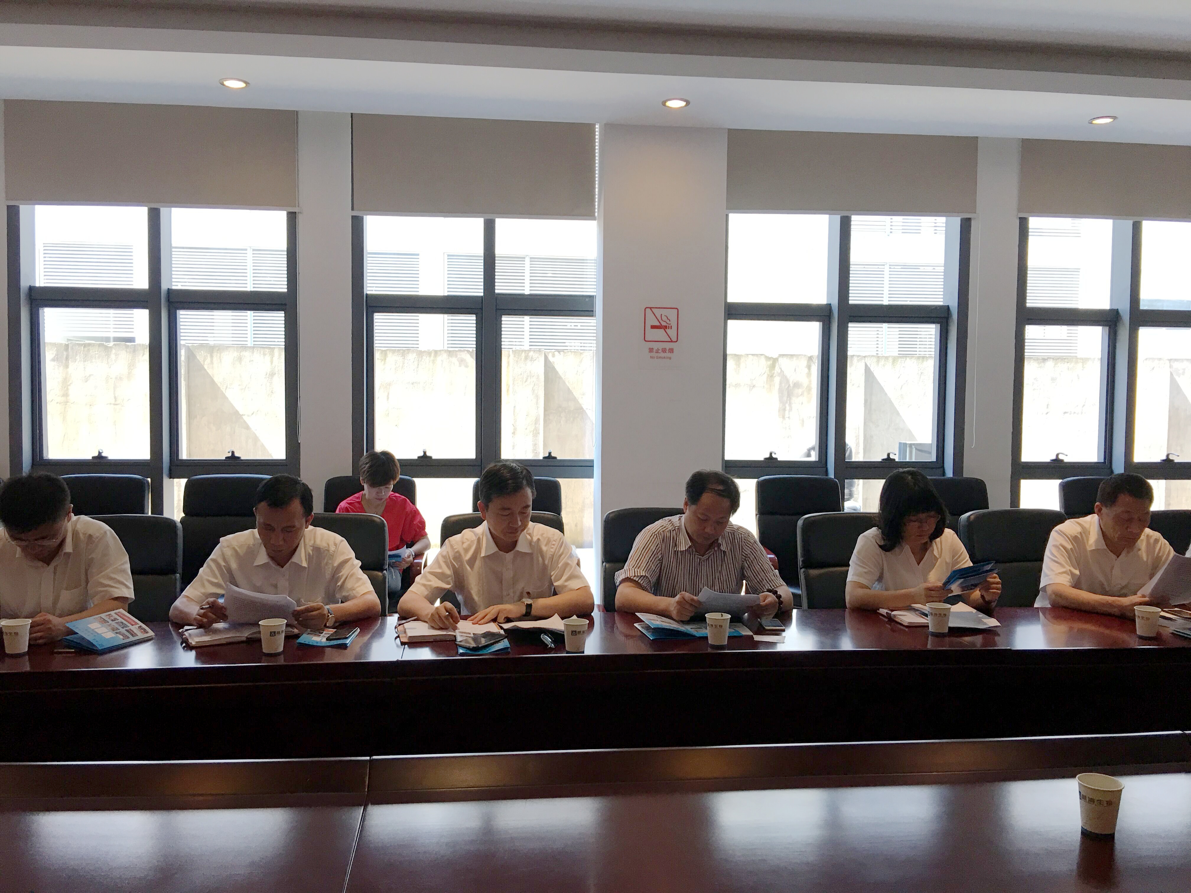 ku娛樂真人體育平臺下載航空特色小鎮立功競賽考察團隊走進昌海生物公司