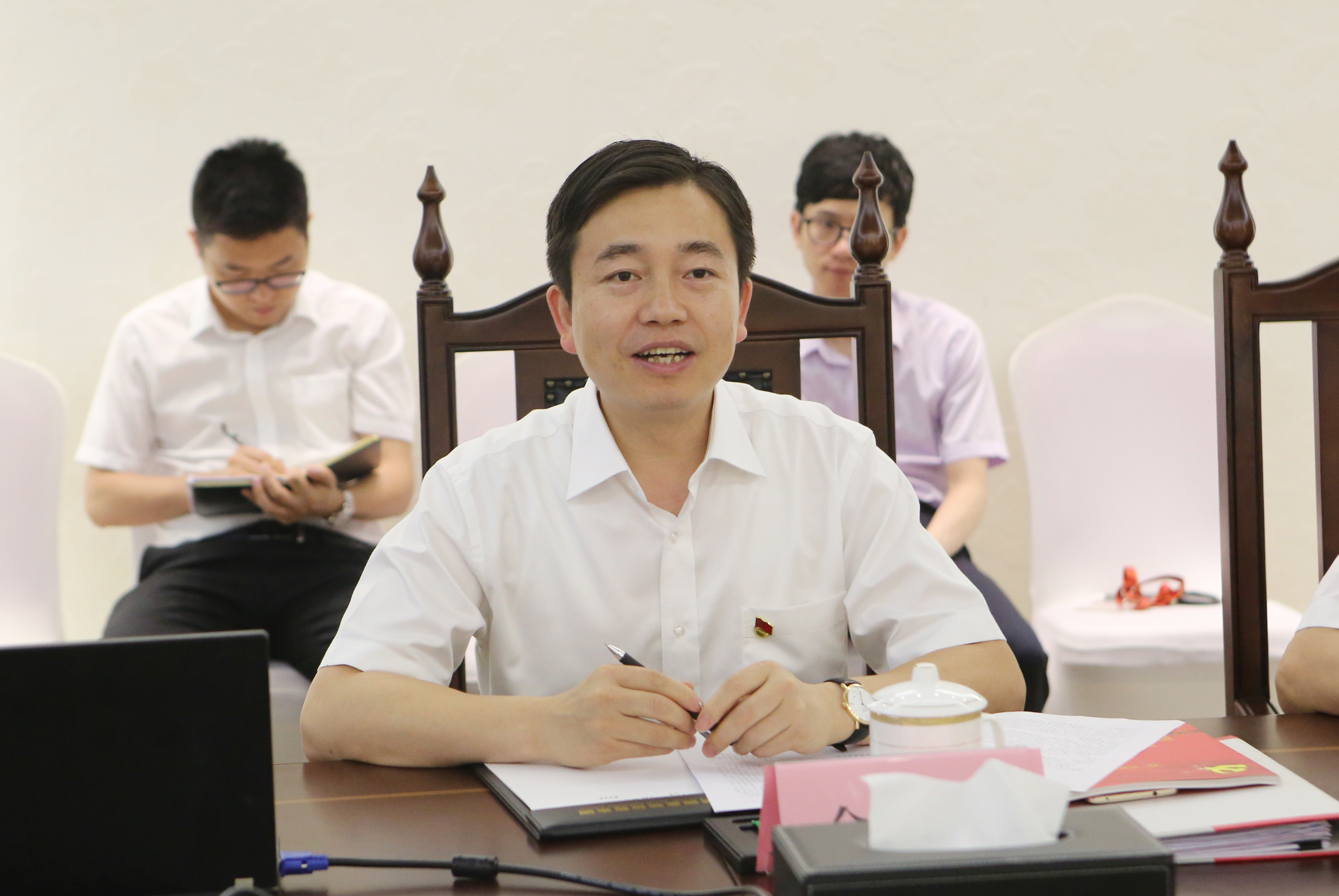 紹興市銀監局副局長楊維君一行走進ku娛樂真人體育平臺下載集團考察黨建工作