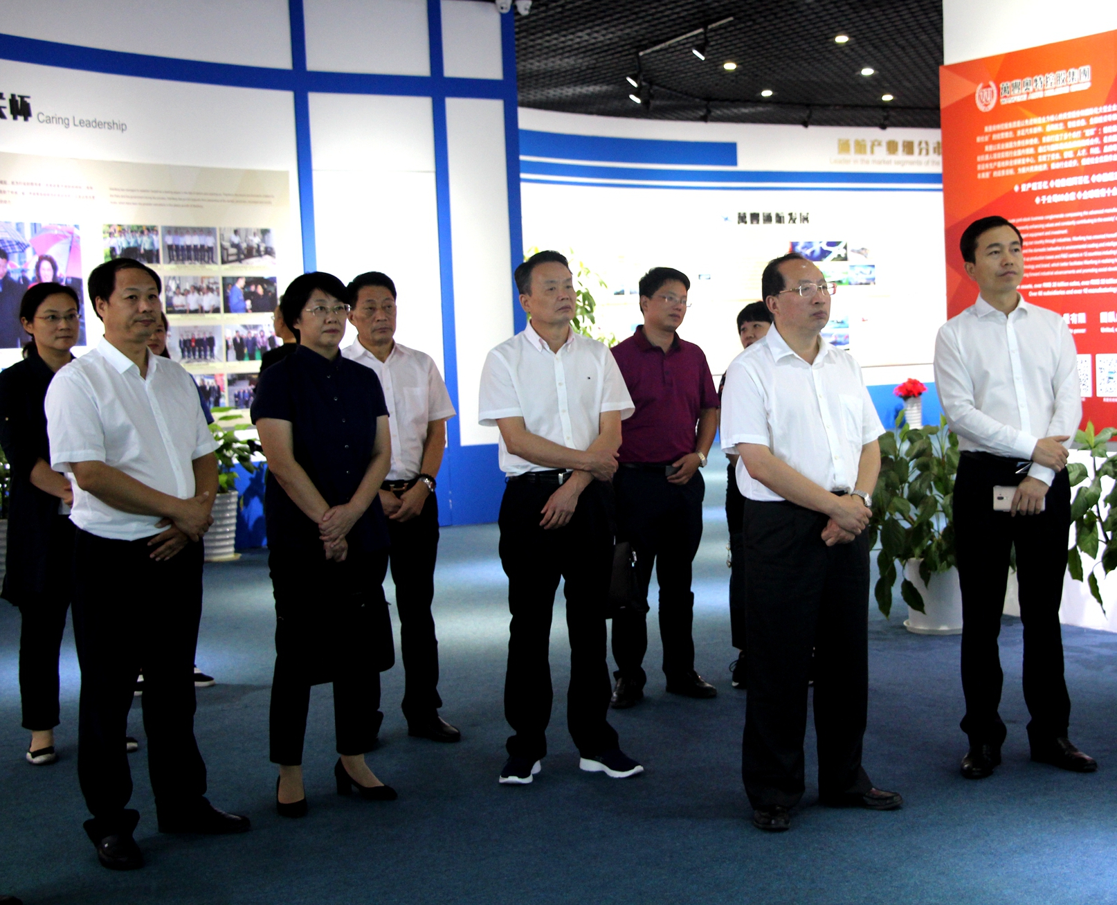 西藏省總工會黨組書記、常務副主席杜世源一行赴ku娛樂真人體育平臺下載集團調研航空特色小鎮立功競賽及工會工作