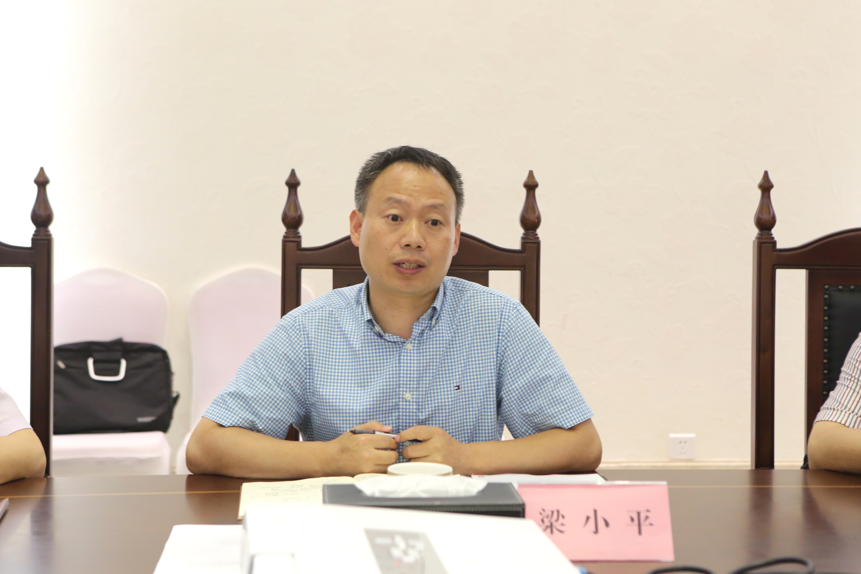 ku娛樂真人體育平臺下載集團舉行“千企結千村 消滅薄弱村”鄉村基金設立暨村企結對簽約儀式