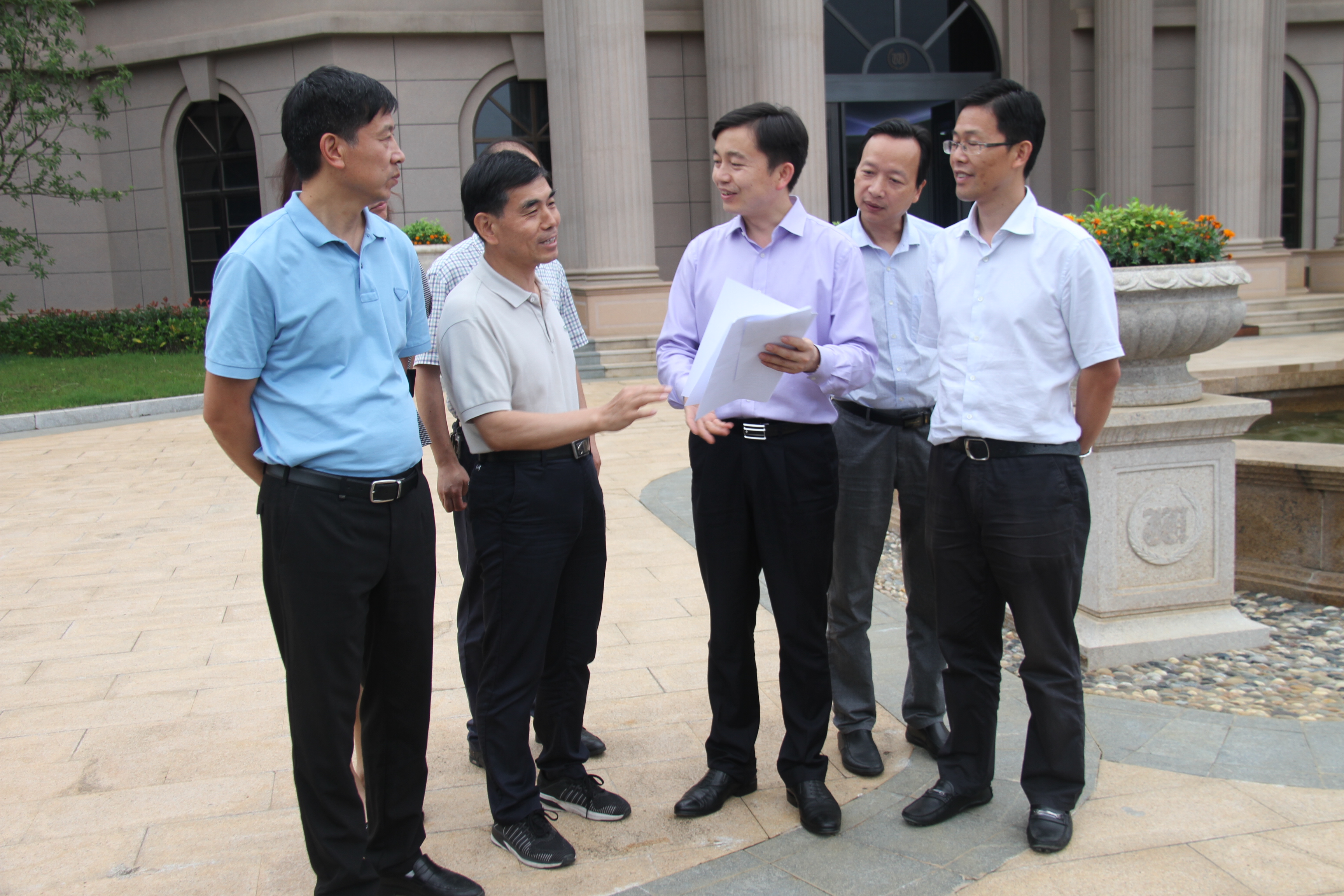 中國光彩事業指導中心調研組考察ku娛樂真人體育平臺下載航空小鎮