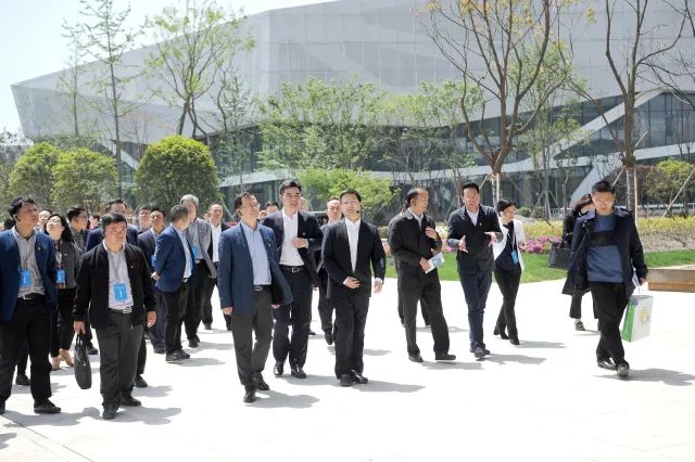 ku娛樂真人體育平臺下載集團黨委參加全市兩新黨建“五星示範、雙強争先”創建暨上市公司黨建工作現場推進會